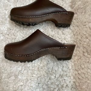 J Crew Clogs